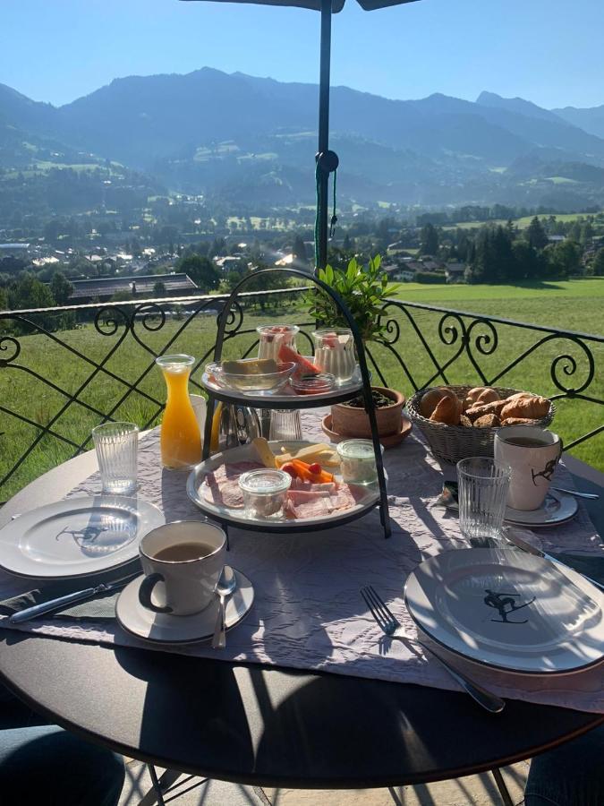 Pension Hinterseer Kitzbühel Exteriör bild