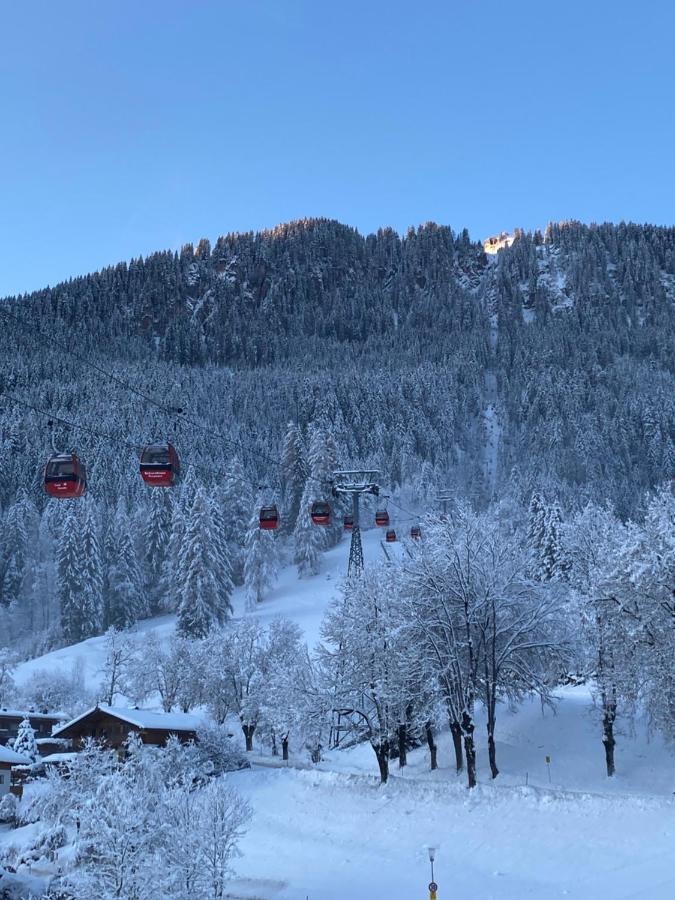 Pension Hinterseer Kitzbühel Exteriör bild