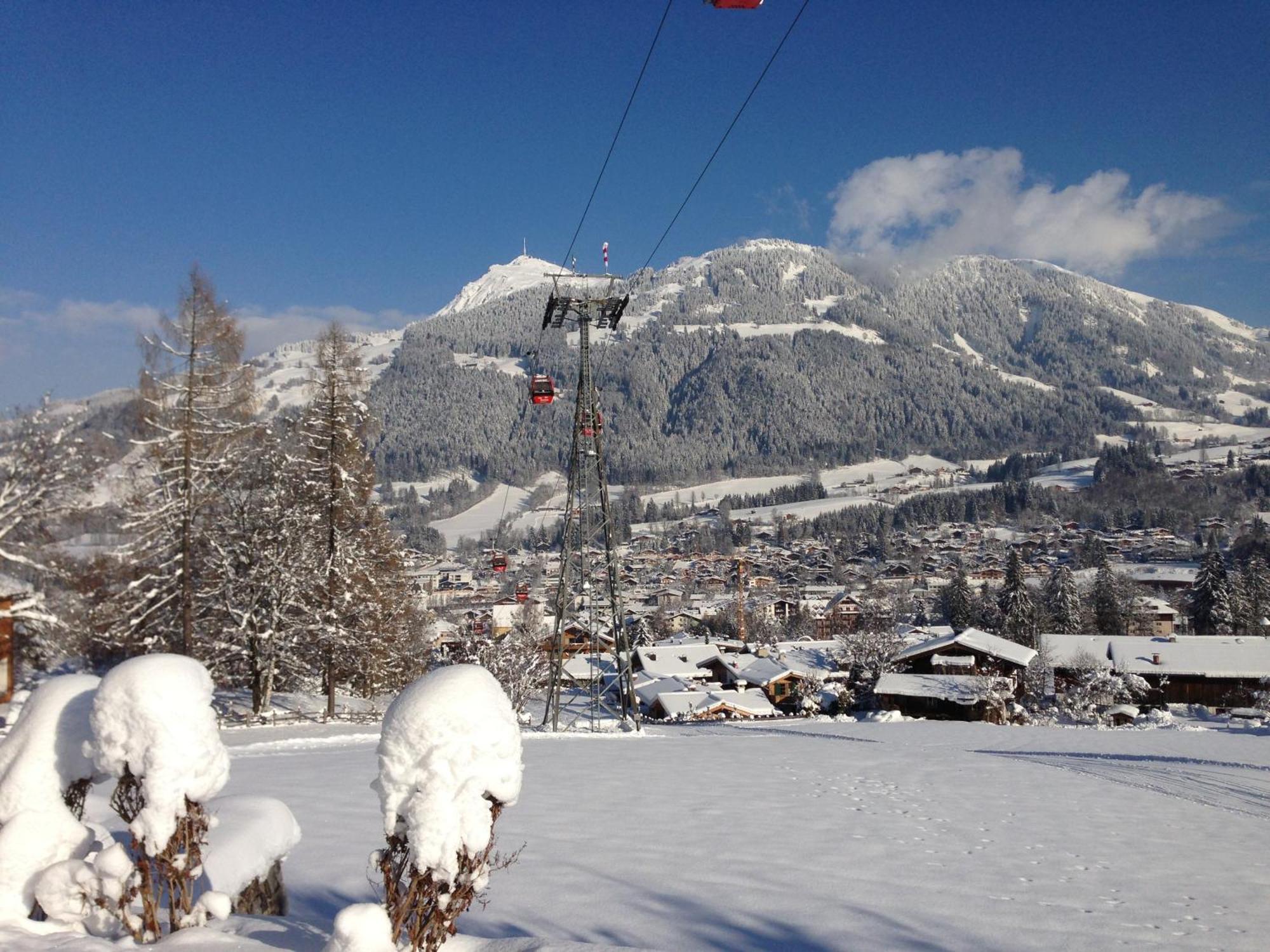 Pension Hinterseer Kitzbühel Exteriör bild