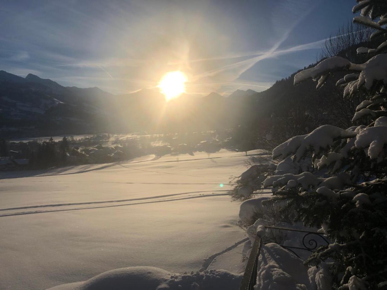 Pension Hinterseer Kitzbühel Exteriör bild