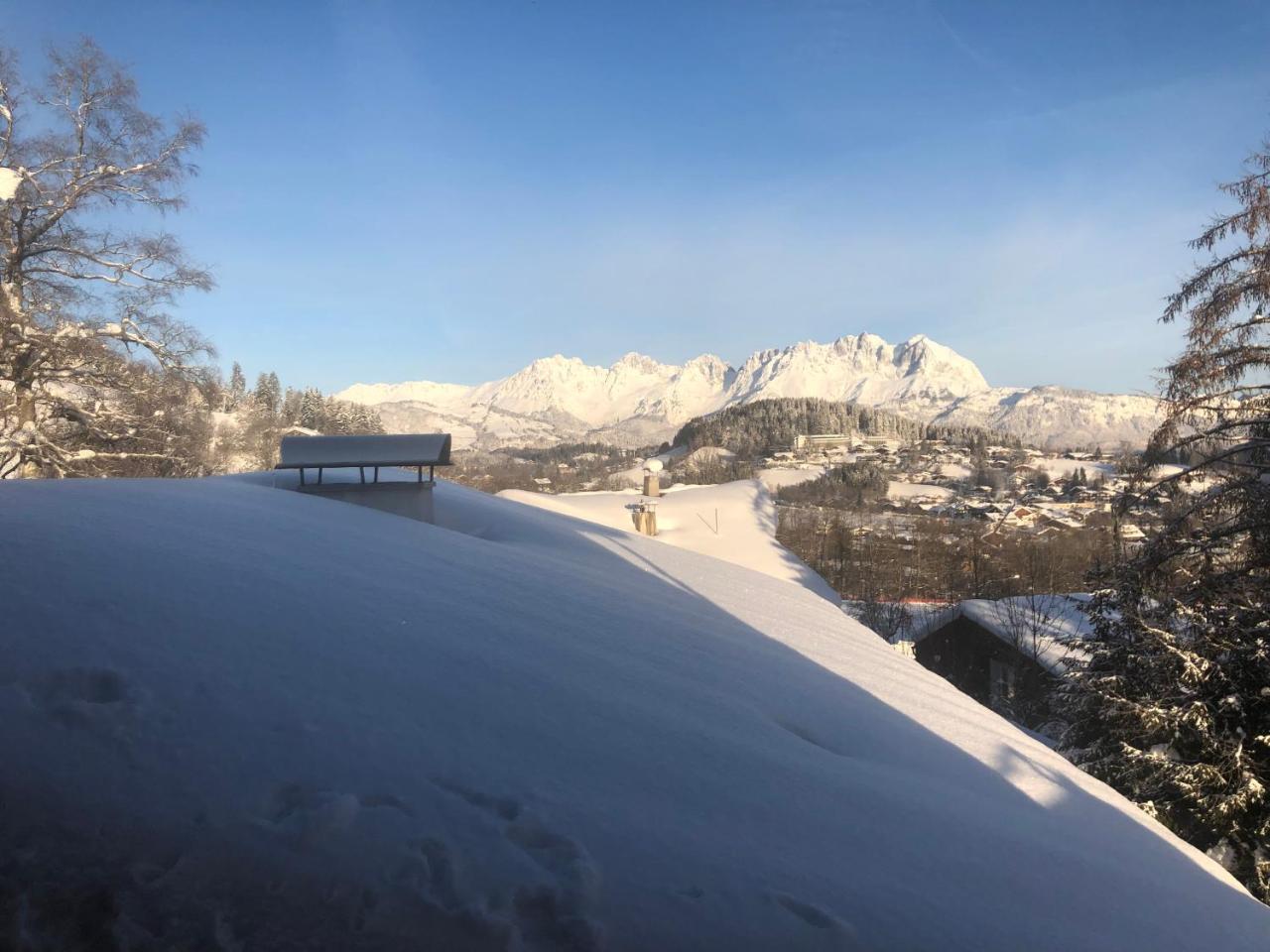 Pension Hinterseer Kitzbühel Exteriör bild